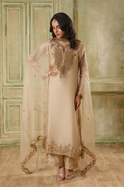 Zar:Rang Ivory Straight Kurta Set