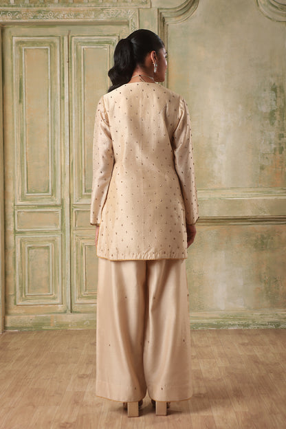 Zar:Rang Ivory Buti Kurta Set