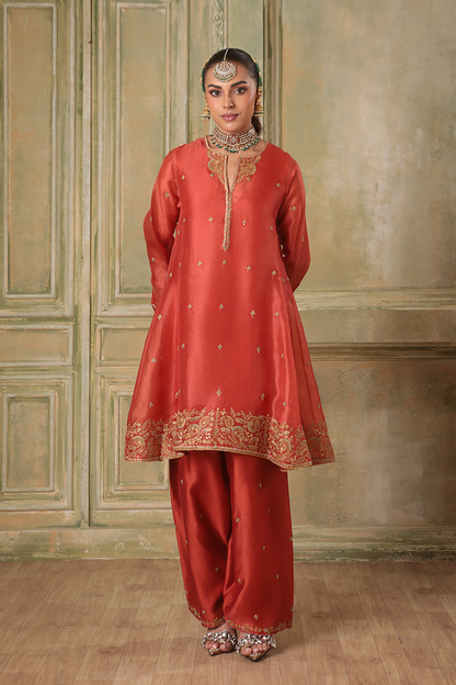 Zar:Rang Orange Short Pheran Kurta Set