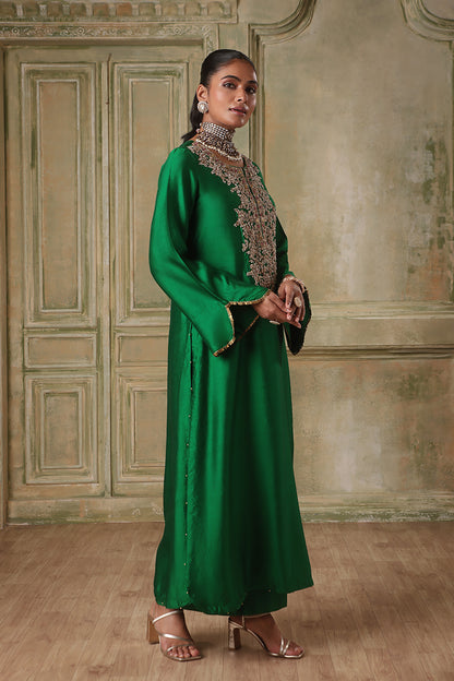 Zar:Rang Green Heavy Neck Kurta Set