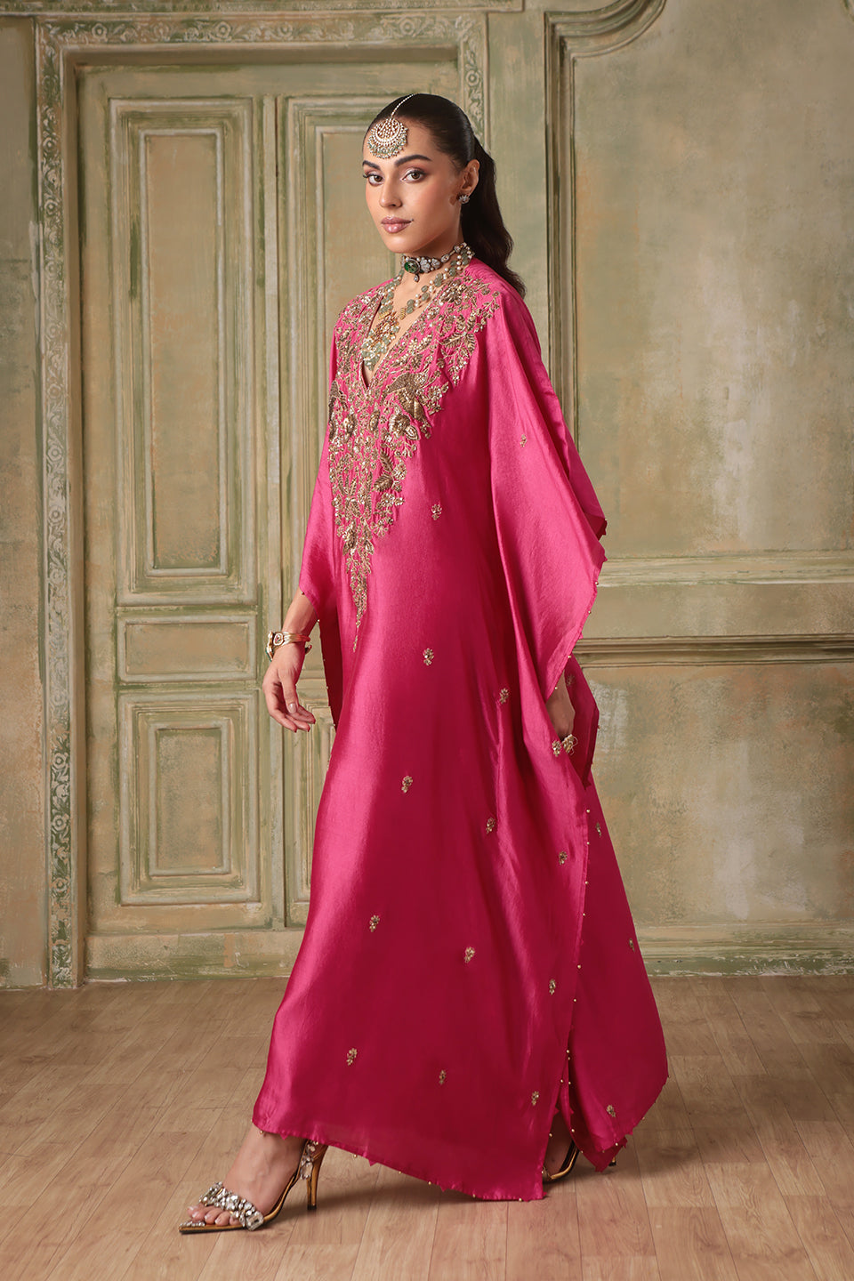 Zar:Rang Pink Kaftan Set