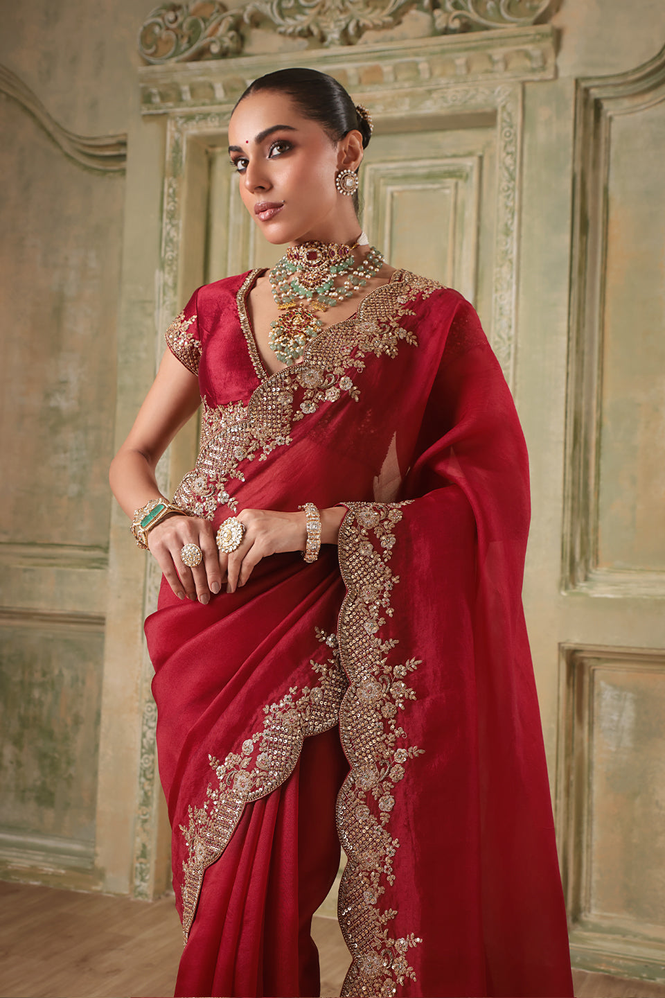 Zar:Rang  Maroon Scallop Border Saree Set