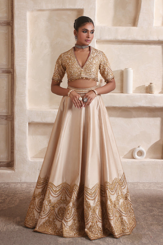 Zar:Rang Ivory Scallop Lehenga Set