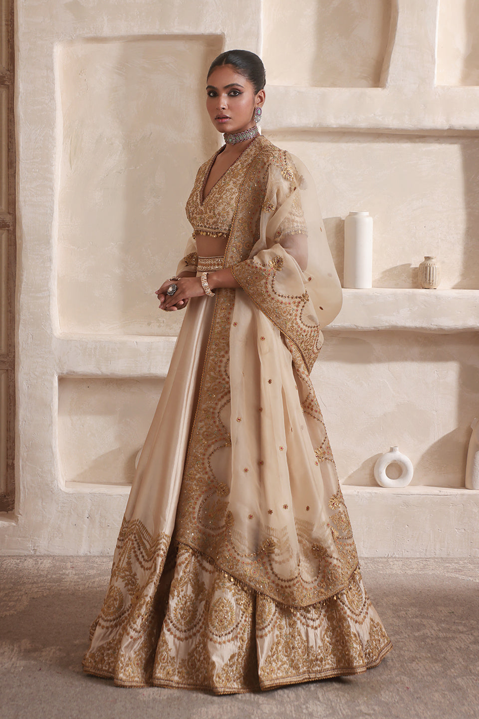 Zar:Rang Ivory Scallop Lehenga Set