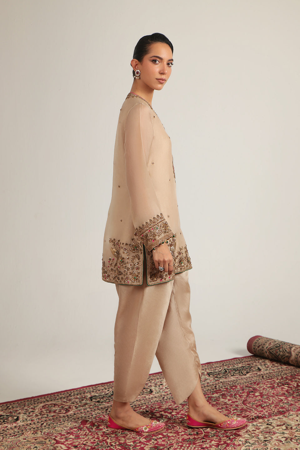 Zar:Rang Ivory Heavy Short Kurta Set