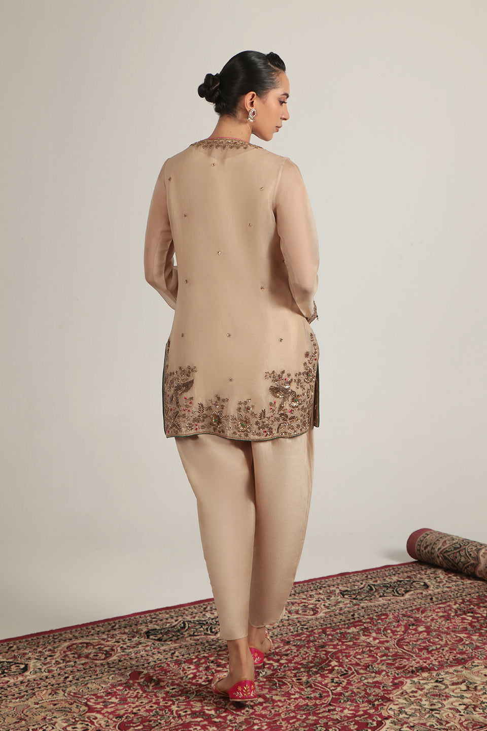 Zar:Rang Ivory Heavy Short Kurta Set