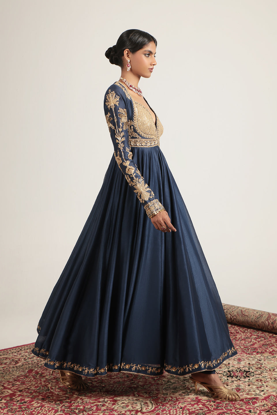 Zar:Rang Blue Heavy Yoke Kalidar Set