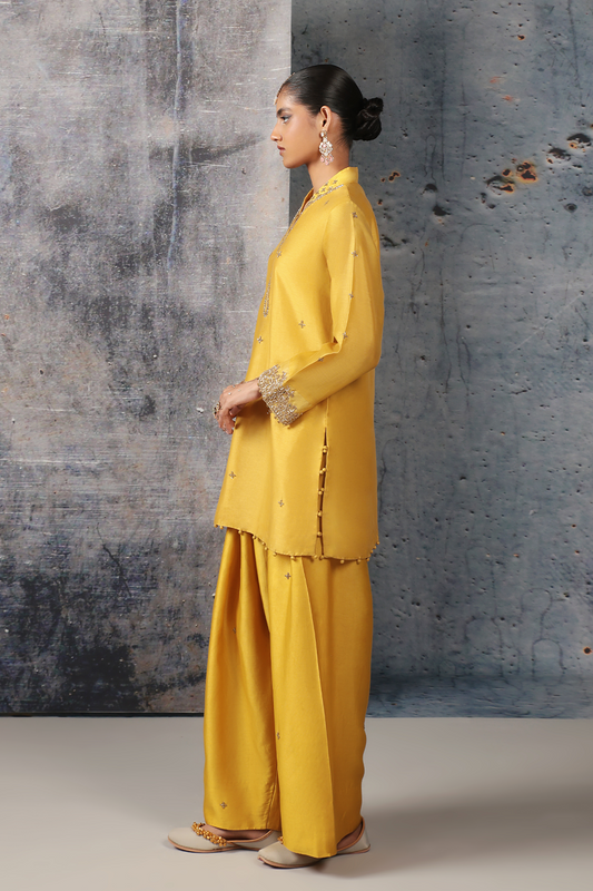 Mehrang Yellow Short Buti Kurta Set