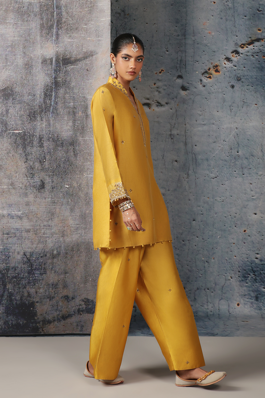 Mehrang Yellow Short Buti Kurta Set