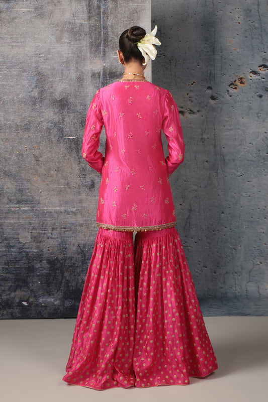 Zar:Rang Pink Buti Sharara Set