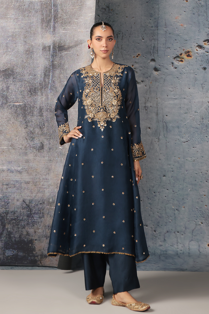 Zar:Rang Blue Long Pheran Kurta Set