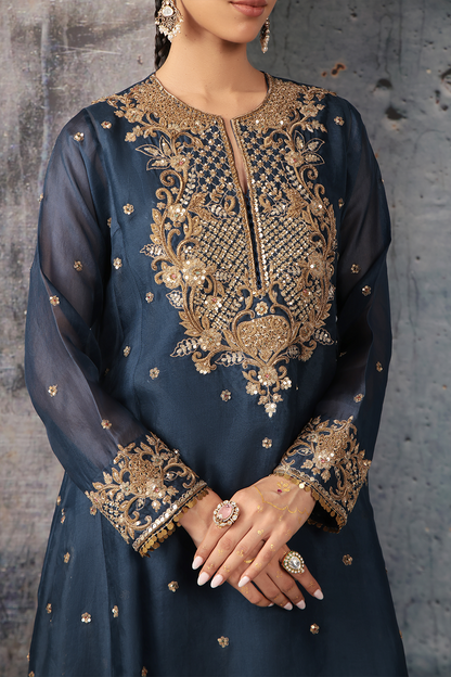 Zar:Rang Blue Long Pheran Kurta Set