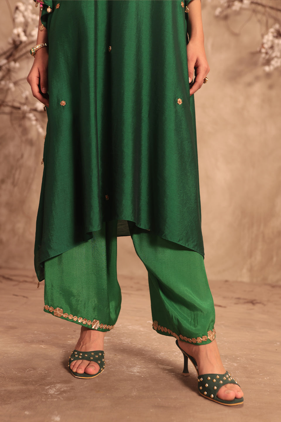 Nazakat Green Kaftan Set