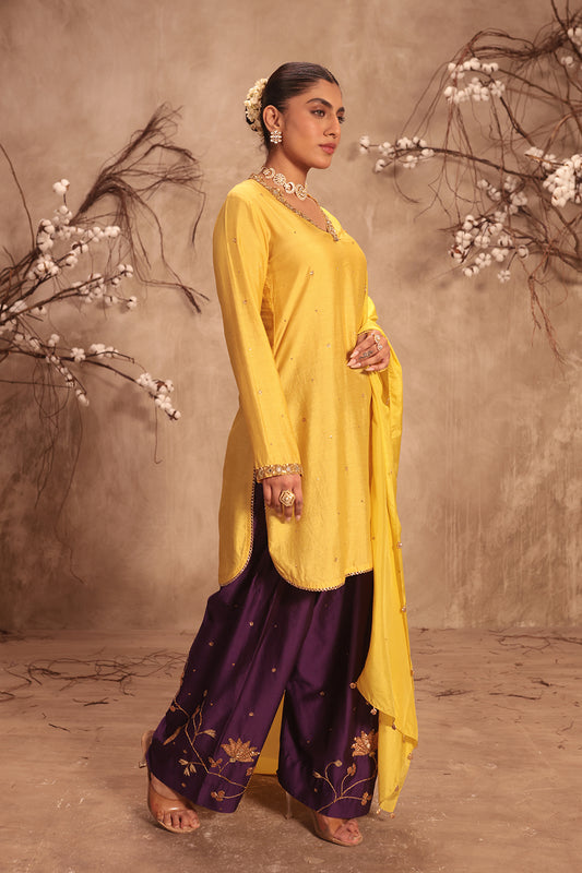 Nazakat  Yellow Jaal Kurta Set
