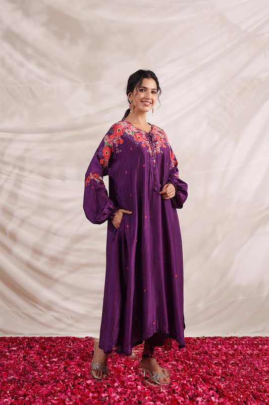 Bahaar Shoulder Embroidered Kurta Set