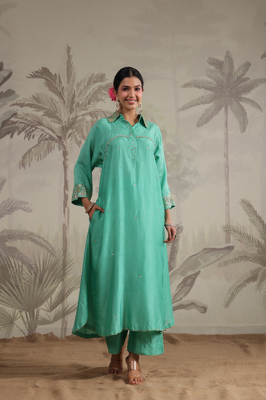 Roselyn Collar Embroidered Kurta Set