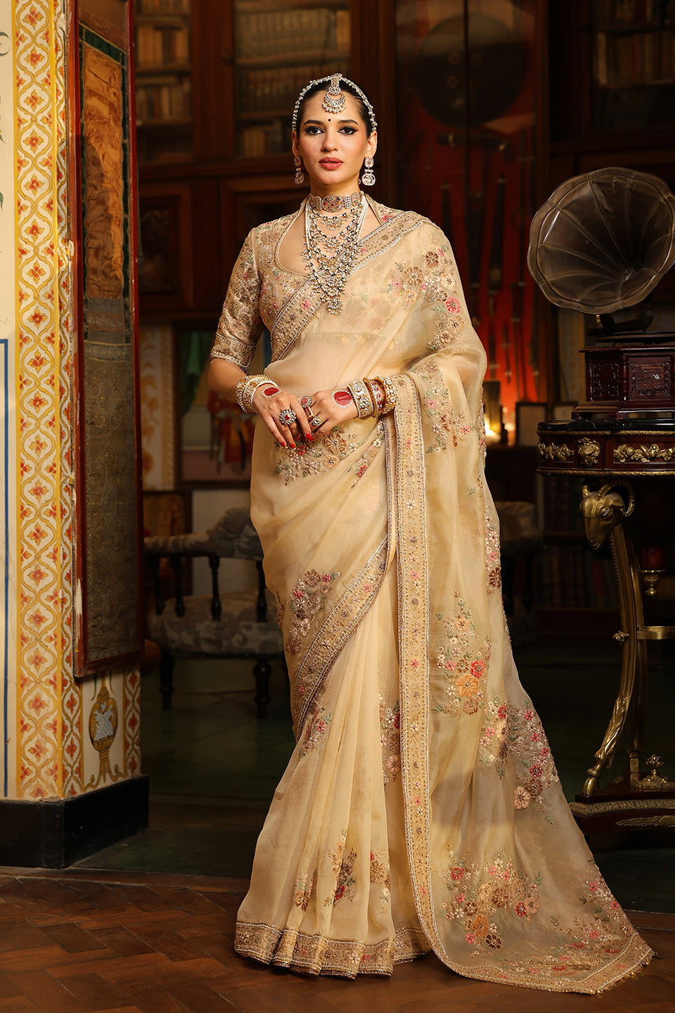 Ahista Ivory Mayur Applique Saree Set