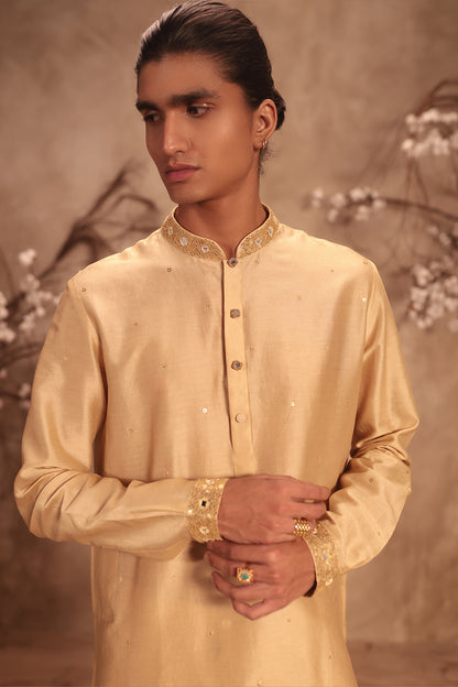 Nazakat Ivory Embroidered Collar Kurta Set