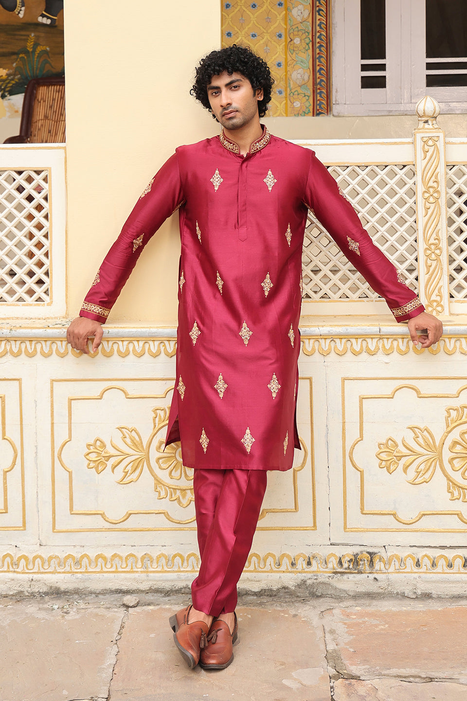 Ahista Maroon Tikki Buti Kurta Set