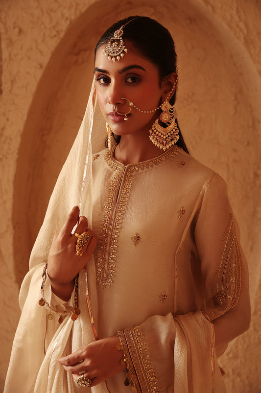 Mehrang Ivory Short Pheran Kurta Set