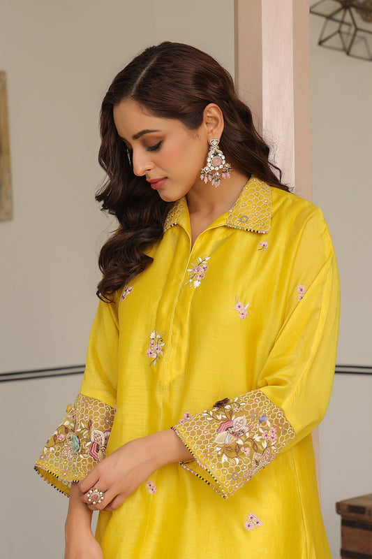 Gulzar Yellow Collar Kurta Set