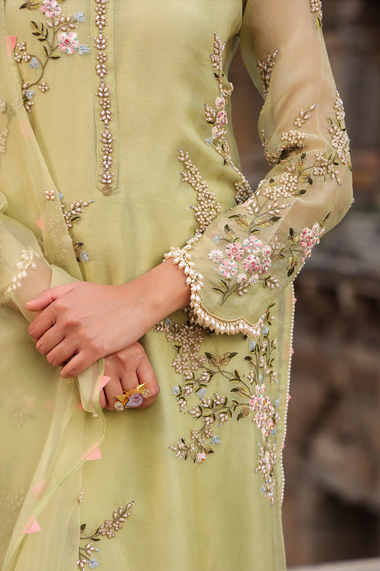 Vaayu Green Multicolor Jaal Kurta Set