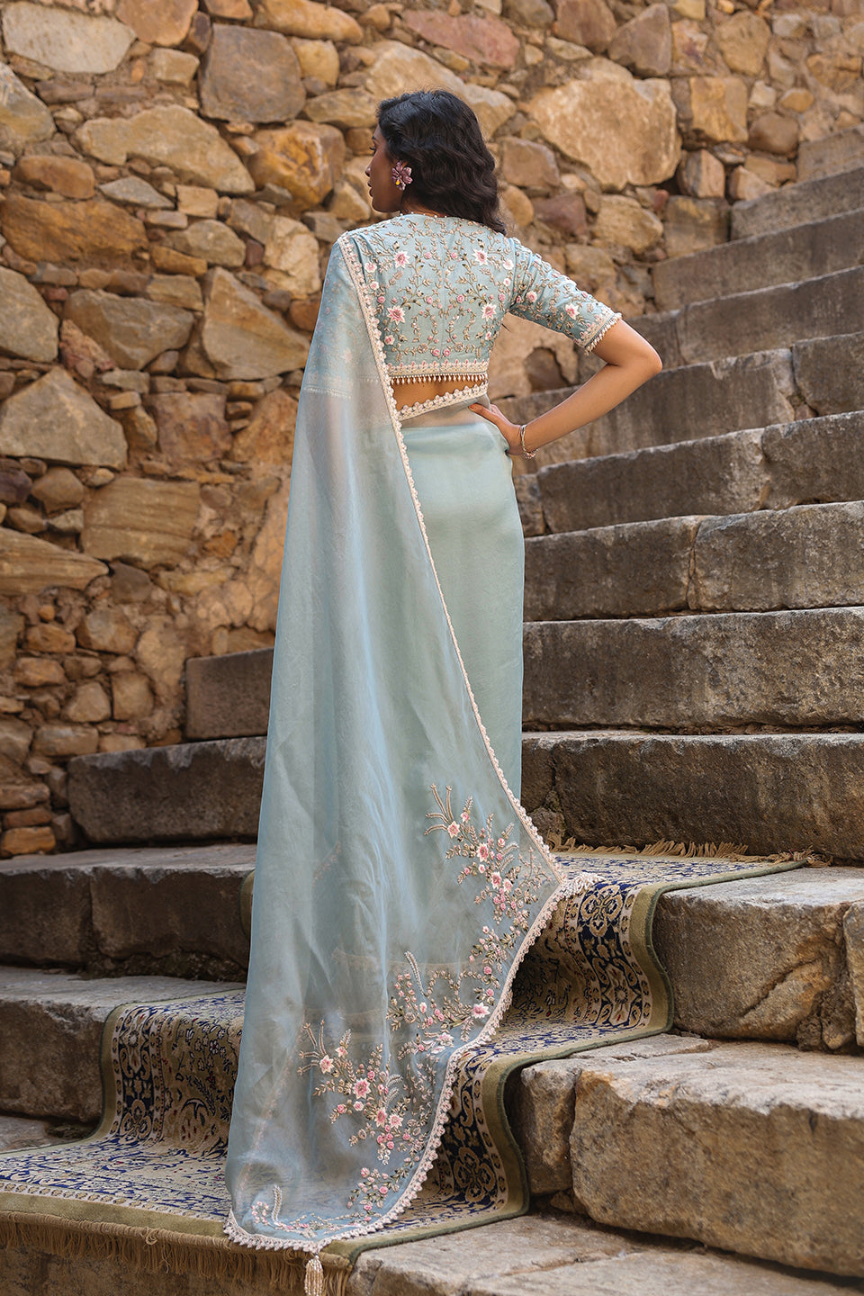 Vaayu Light Blue Phool Patti Saree Set