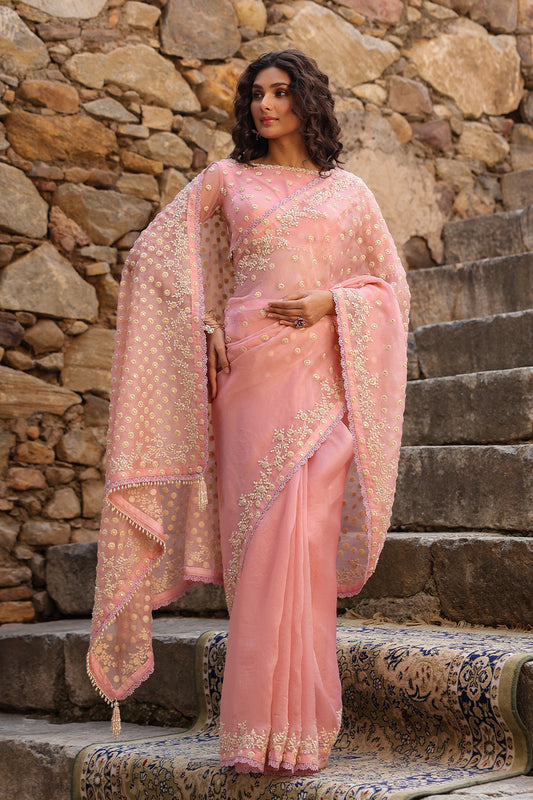 Vaayu Pink Heavy Butti Jaal Saree Set