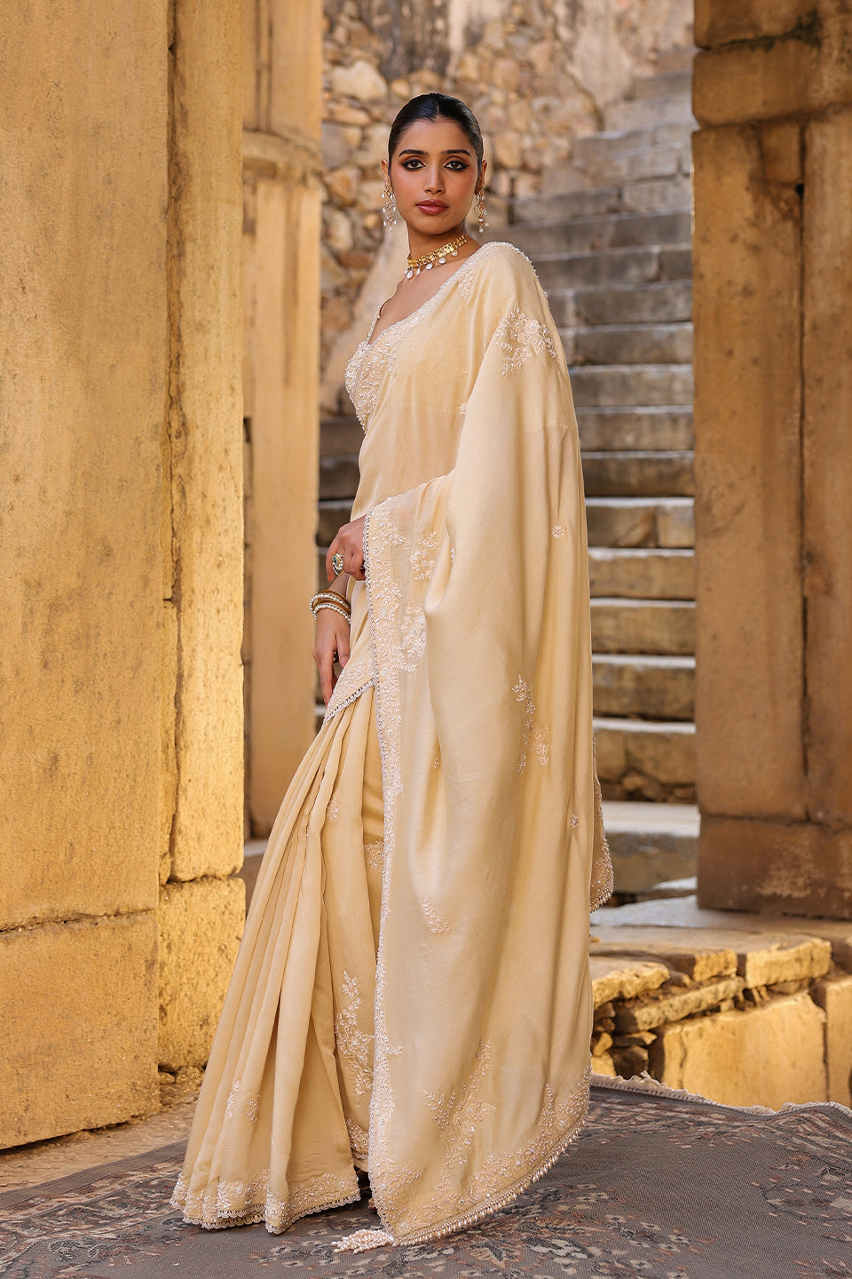 Vaayu Beige Bail Buti Saree Set