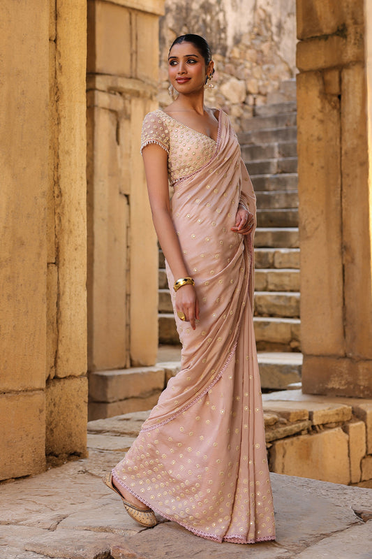 Vaayu Light Pink Heavy Buti Saree Set