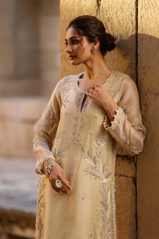 Vaayu Beige Phool Patti Kurta Set