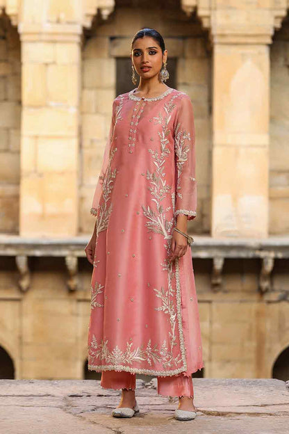 Vaayu Pink Phool Patti Kurta Set