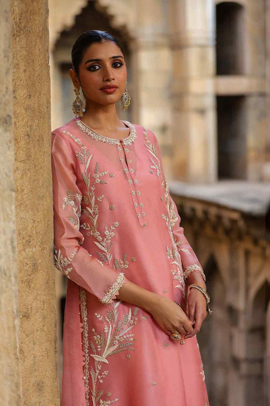Vaayu Pink Phool Patti Kurta Set