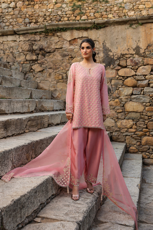 Vaayu Pink Buti Short Kurta Set