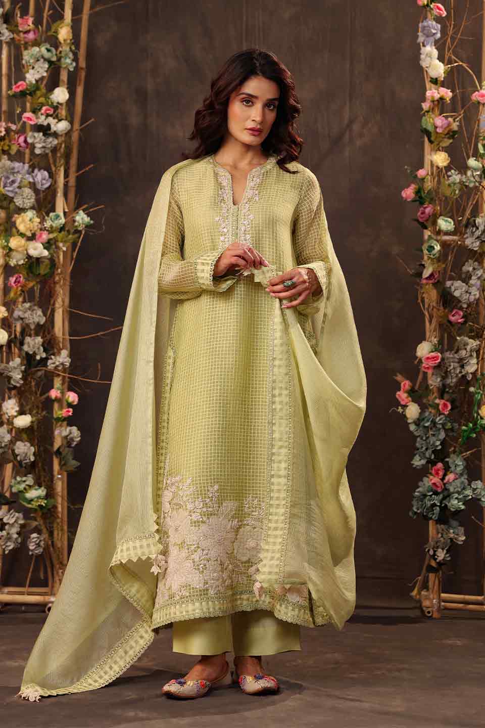 Vaayu Green Straight Long Kurta Set