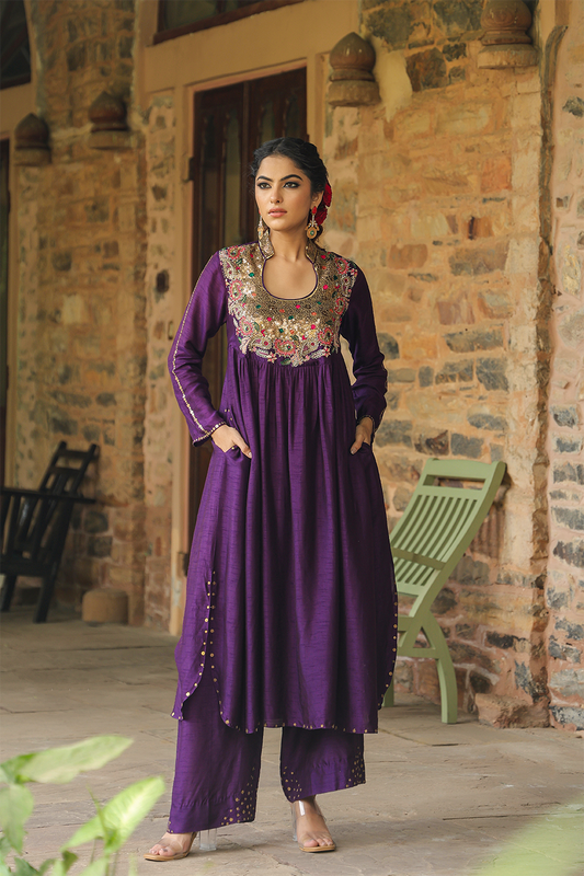 Zardozi Paisley Matka Neck (Chunnat)