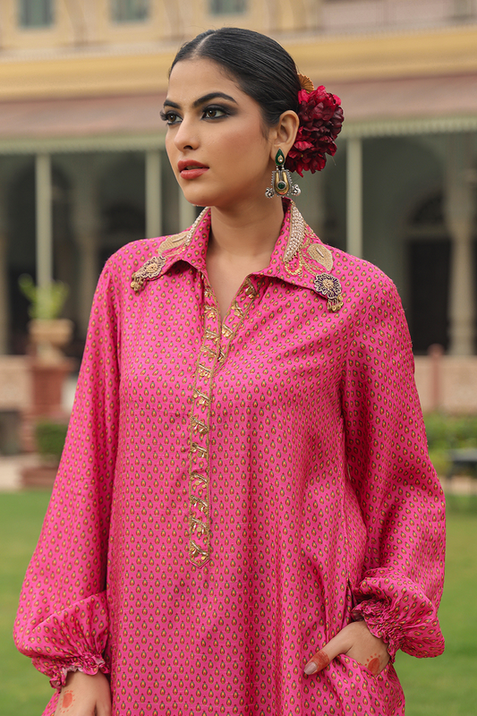 Cheent Print Collar