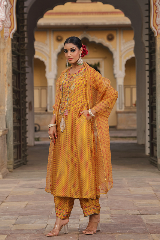Cheent Print Heavy Neck Kurta Set
