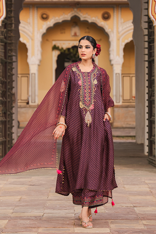 Cheent Print Heavy Neck Kurta Set