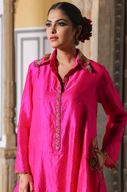 Cheent Embroidery Solid Collar Pocket Kurta Set