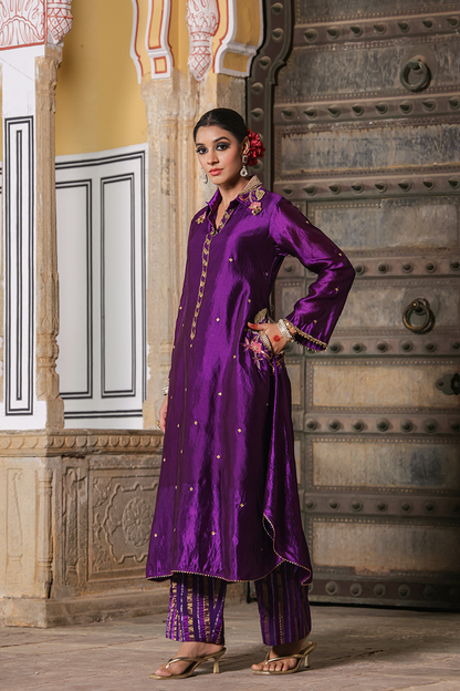 Cheent Embroidery Solid Collar Pocket Kurta Set