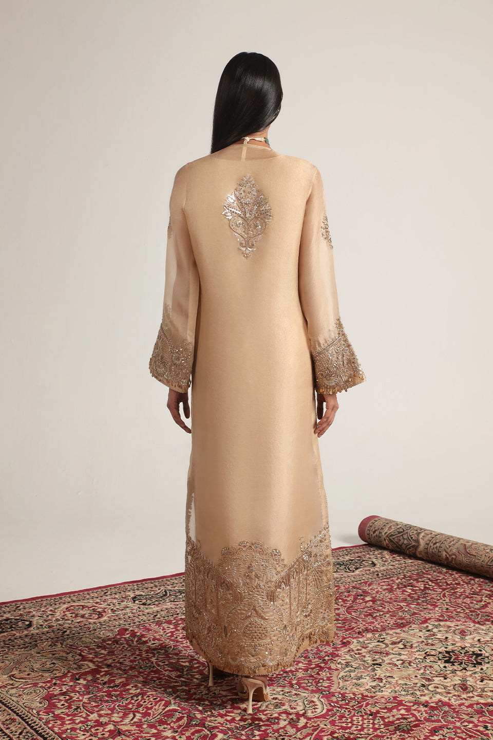 Zar:Rang Ivory Heavy Jaal Kaftan Set