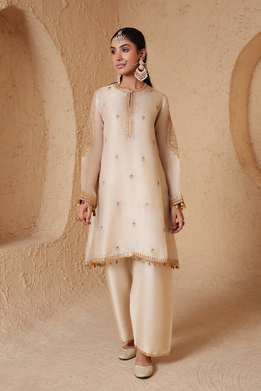 Mehrang Ivory Short Pheran Kurta Set