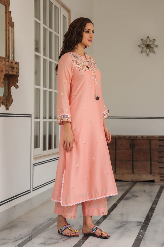 Gulzar Peach Choker Neck Kurta Set