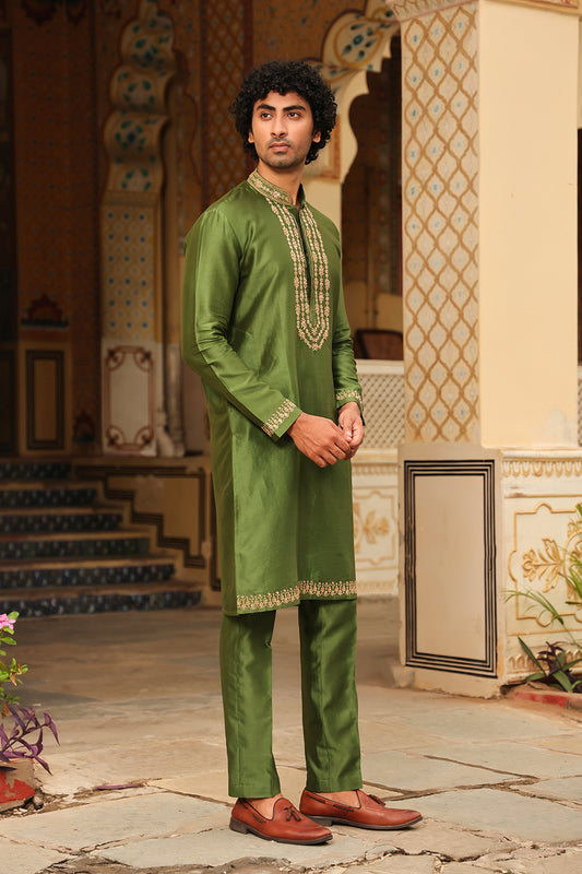 Ahista Green Tikki Embroidered Neckline Kurta Set