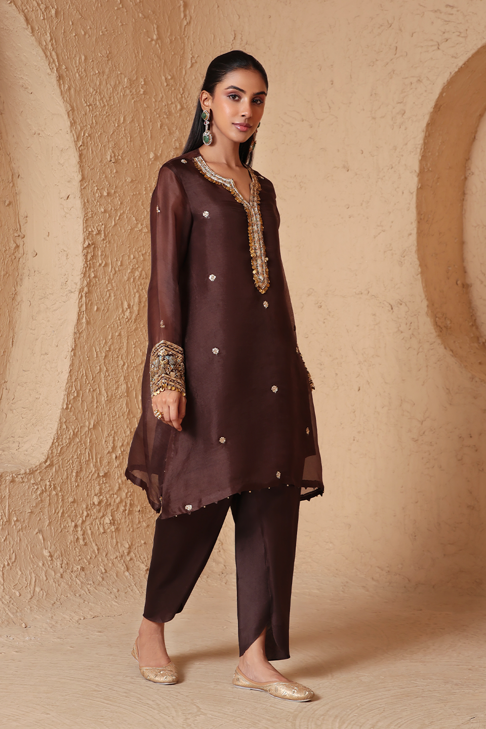 Zar:Rang Brown Short Kurta Set