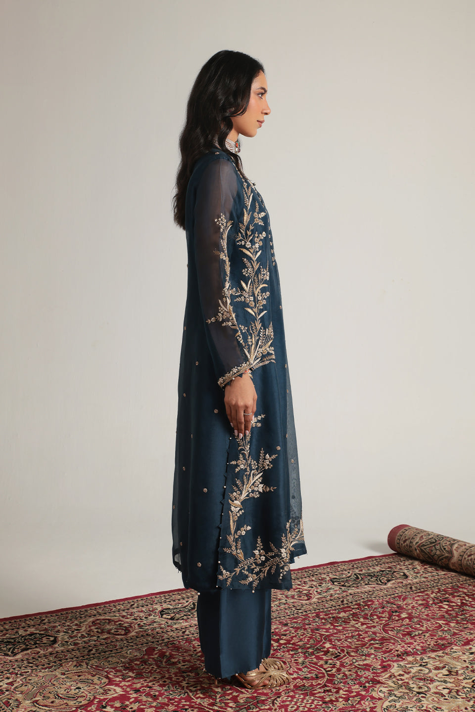 Zar:Rang Blue Light Phool Patti Kurta Set