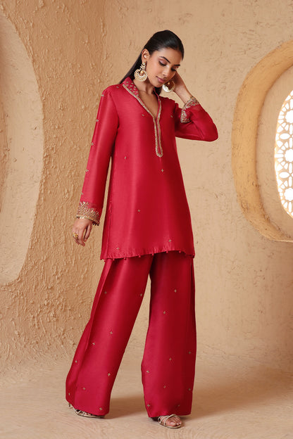 Mehrang Red Short Buti Kurta Set