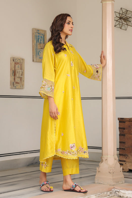 Gulzar Yellow Collar Kurta Set