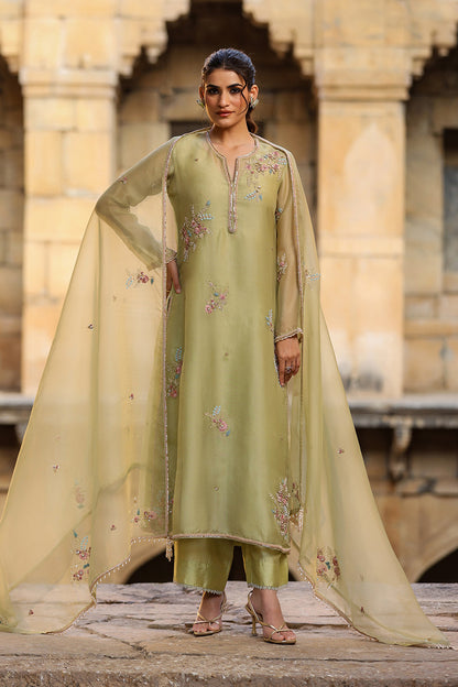 Vaayu Green Phool Kurta Set